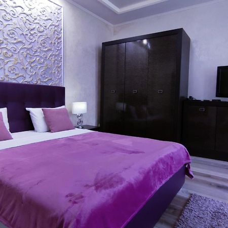 Best Apartment Plosha Rynok Lviv Extérieur photo
